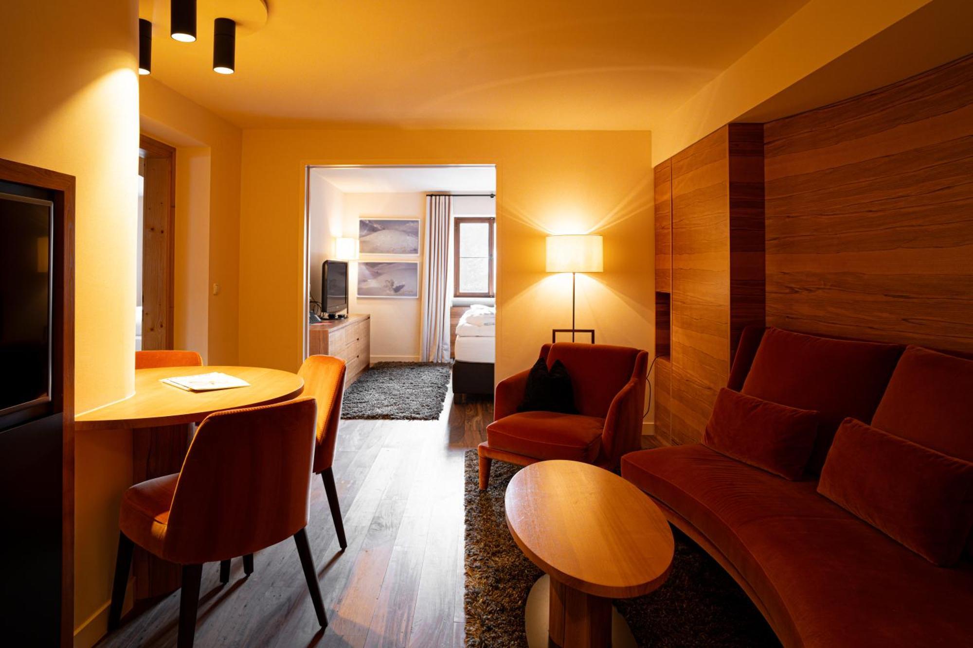 Hinterwies - Ski In / Lodge / Dine Lech am Arlberg Esterno foto