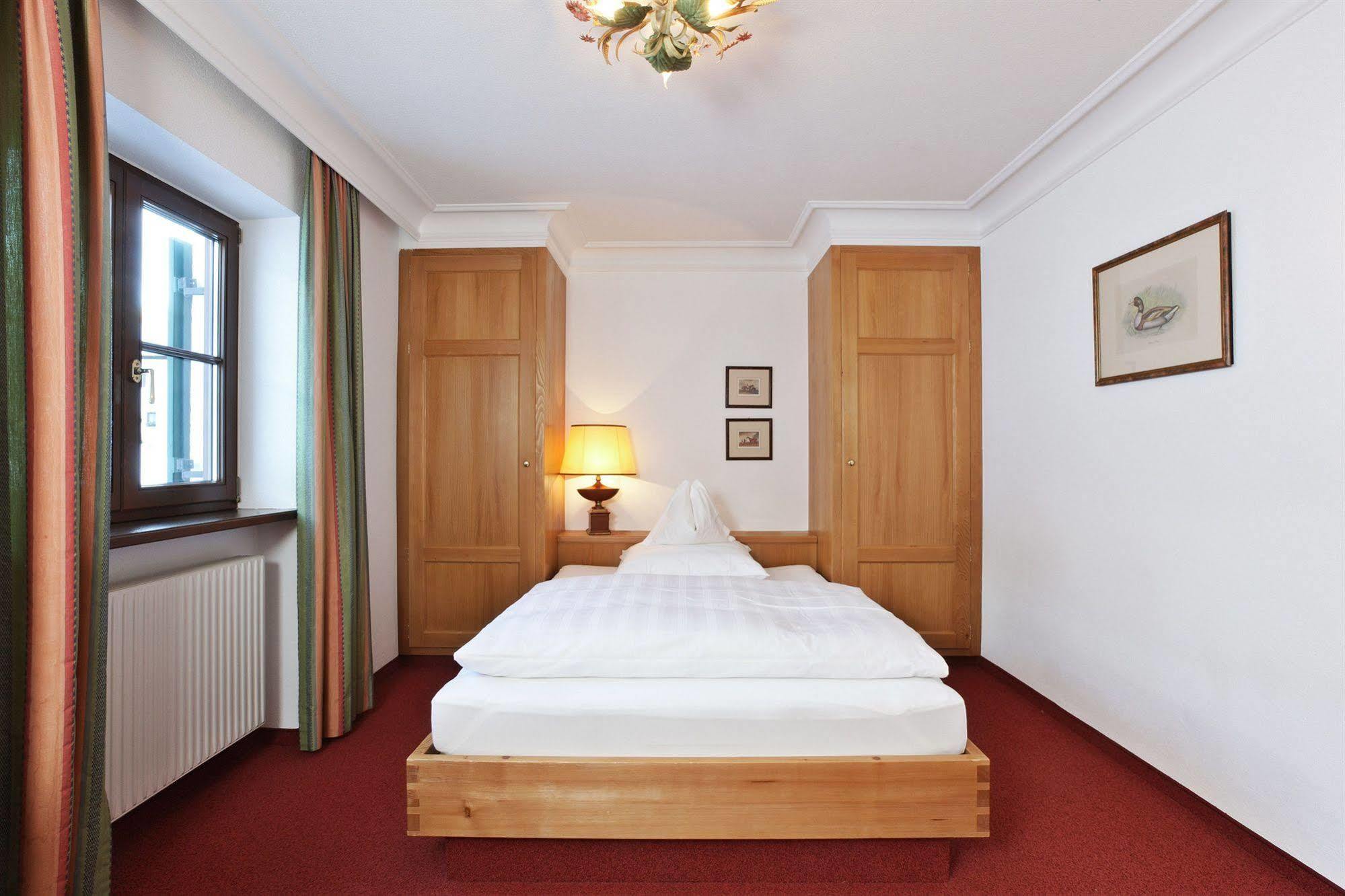 Hinterwies - Ski In / Lodge / Dine Lech am Arlberg Esterno foto